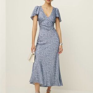 Reformation Vida Satin Midi Dress in Blue Floral — NEVER WORN, NEW WITHOUT TAGS
